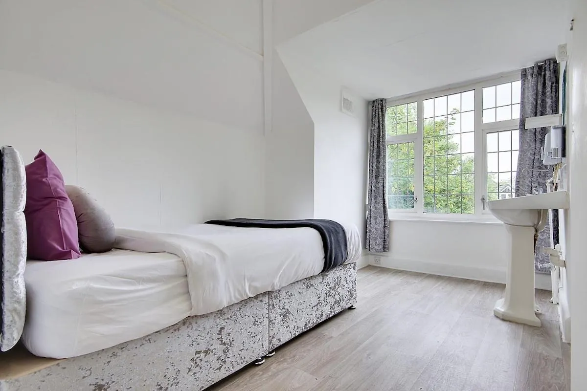 The Majestic Villa Bournemouth United Kingdom